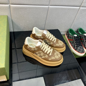 GUCCI 2023 신상 커플 화이트 스니커즈