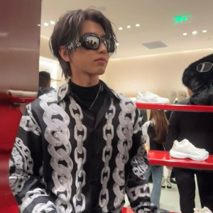 체인 패턴 오버핏 집업