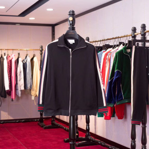 구찌 소매 벨트 장식 재킷