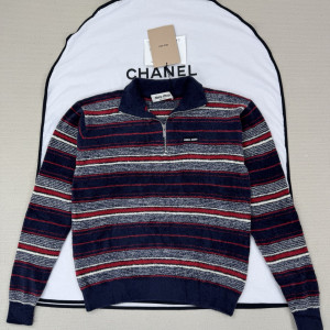 미우미우 스트라이프 하프집업